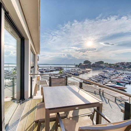 Mueritz Utkiek - Apartment Mit Seeblick & Balkon In Der Hafenresidenz Waren (Mueritz) Exterior foto